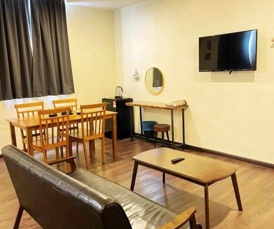Rnk Boutique Hotel จิตรา ภายนอก รูปภาพ
